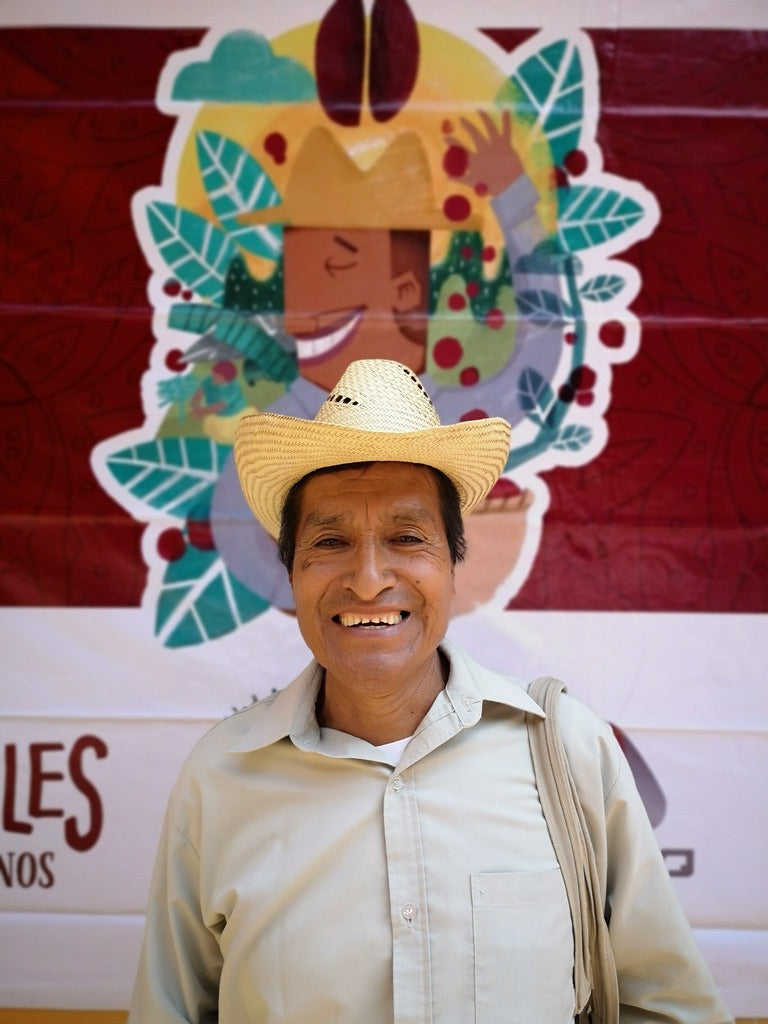 Image of coffee farmer Mexico in CAFECO